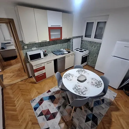 Mila Apartment *